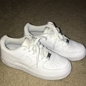 ALL WHITE Nike Air Force 1s